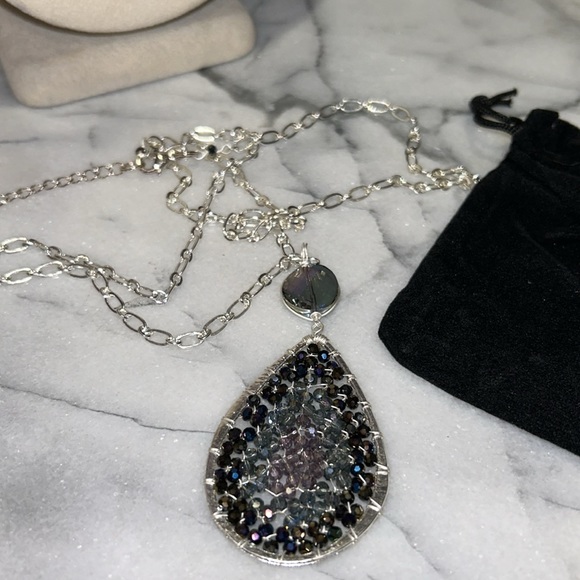 Stunning HandBeaded Crystal Teardrop Beaded Necklace-Boutique - Picture 10 of 11